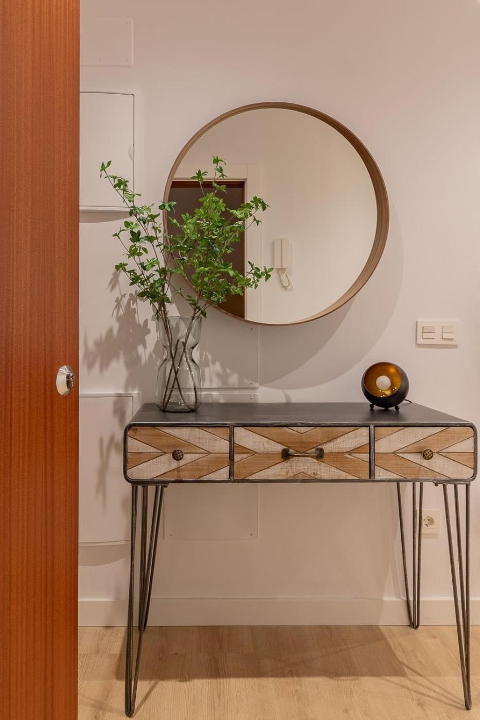 Room4You By Asturias Holidays Овьедо Экстерьер фото