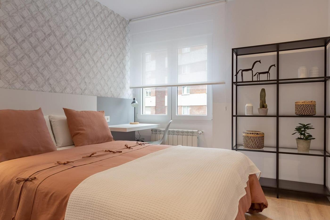 Room4You By Asturias Holidays Овьедо Экстерьер фото