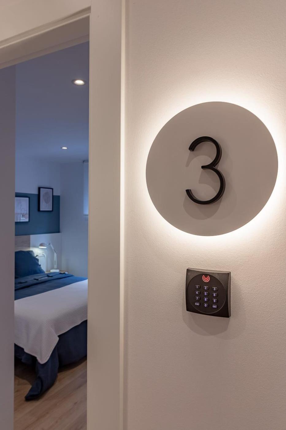 Room4You By Asturias Holidays Овьедо Экстерьер фото